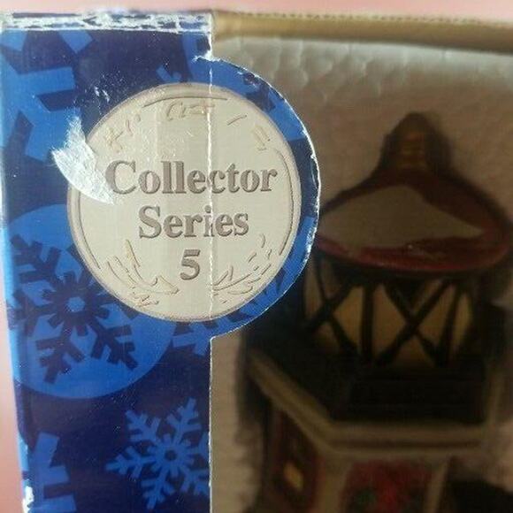 VICTORIA FALLS SERIES 5 PORCELAIN LIGHTED HOUSE CHRISTMAS VILLAGE MINIATURES - Picture 15 of 16